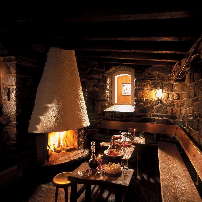 Eiger Muerren Swiss Quality Hotel Restoran fotoğraf